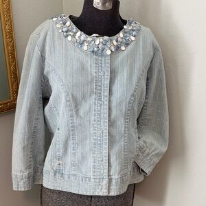 Ruby Rd.
Vintage women’s Light Blue Jean Jacket with Embellished Collar